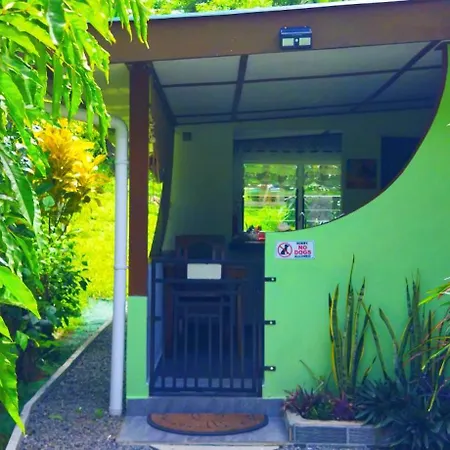 Dan Zoranz Self Catering Guest House La Digue Exterior photo