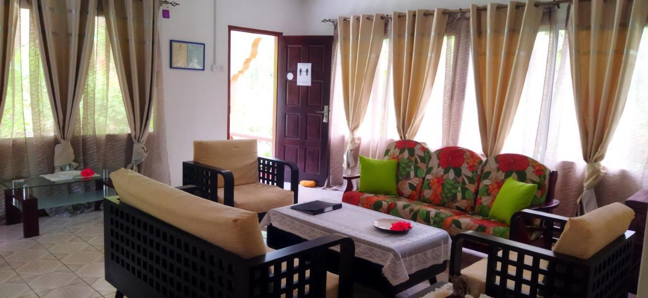 Dan Zoranz Self Catering * Ла-Диг