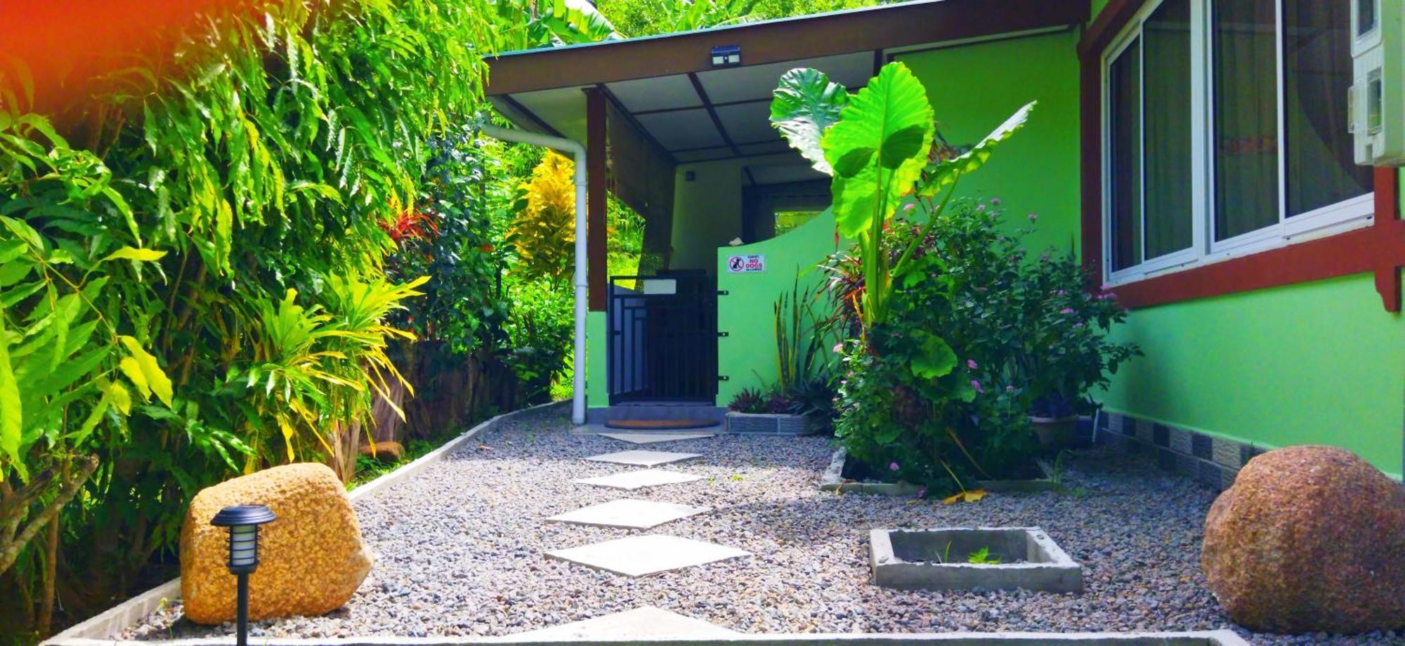 Dan Zoranz Self Catering Holiday home La Digue